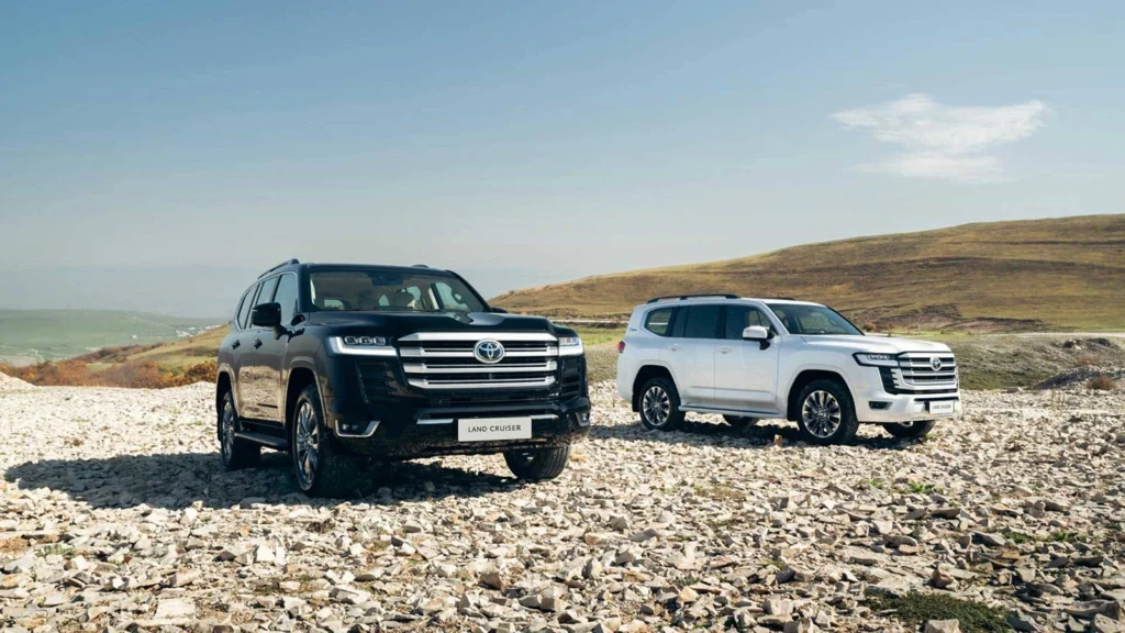 Фото Toyota Land Cruiser 300