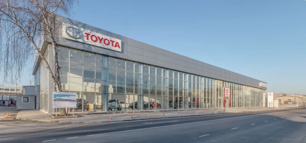 Фото автосалона Major Toyota Магистральная