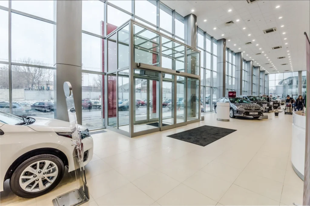 Фото автосалона Major Toyota Магистральная